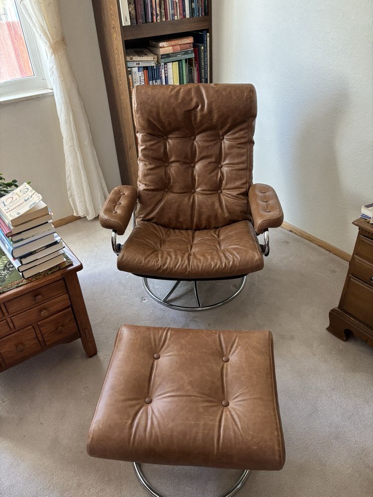 Rema Upholstery Services - upholstery in Commerce City, CO