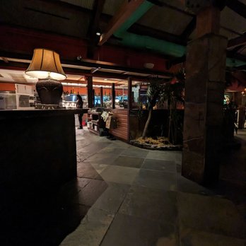 Bahama Breeze - Interior - Bars Near Me - Tukwila, Washington