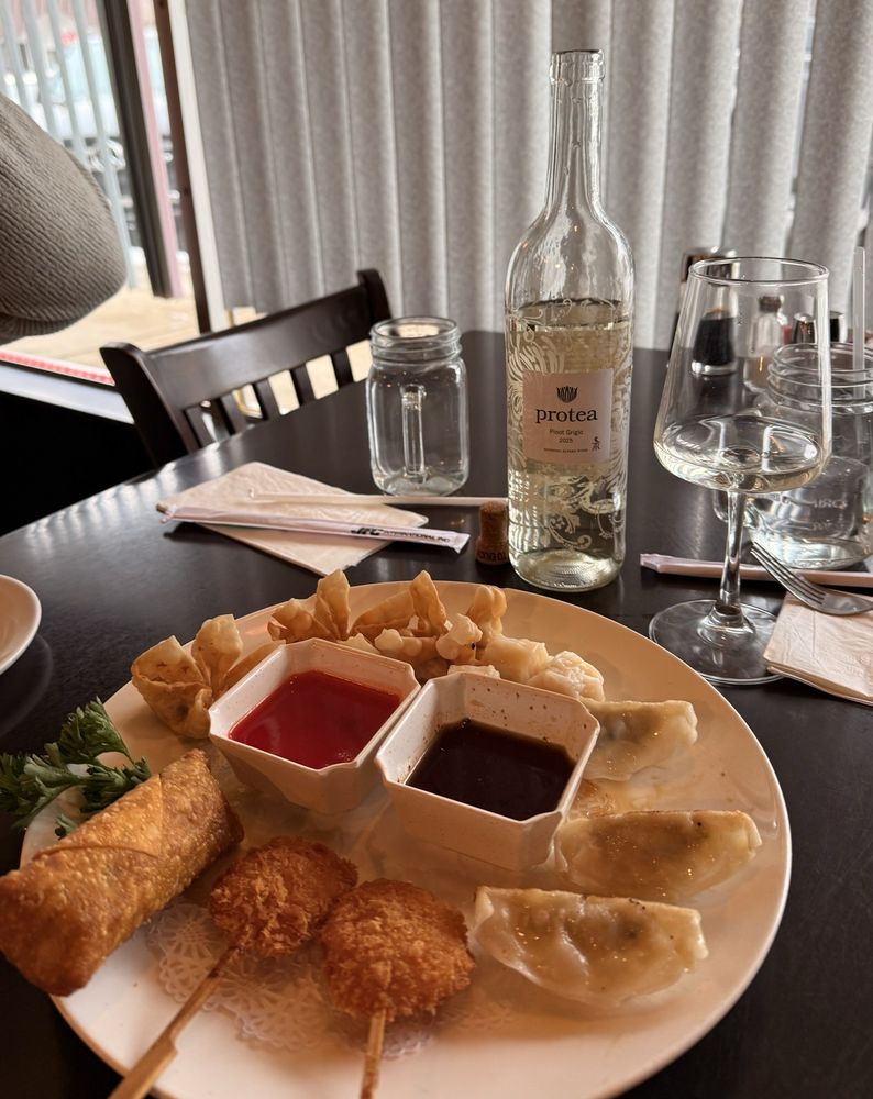 Kiyomi Sushi Steakhouse