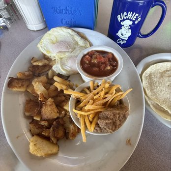 Richie's Cafe - Huevos rancheros - Cafes Near Me - Tucson, Arizona Richie's Cafe - Huevos rancheros - Cafes Near Me - Tucson, Arizona