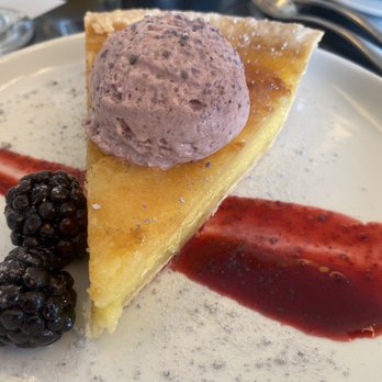 Amuse Restaurant - Lemon chess pie - New American Near Me - Richmond, Virginia