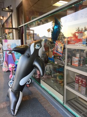 Party World Burbank by null