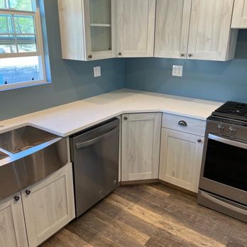 Cozzens Cabinets - Dishwasher Stove Corner - Cabinetry Near Me - Cedar City, Utah