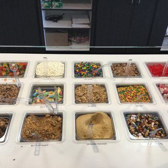 DELISH FROZEN YOGURT CAFE - Updated January 2026 - 10 Photos & 39