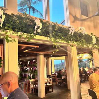 The Banyan Tree - Seafood Near Me - Kapalua, Hawaii The Banyan Tree - Seafood Near Me - Kapalua, Hawaii