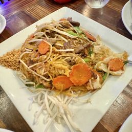 Beef Pad Thai