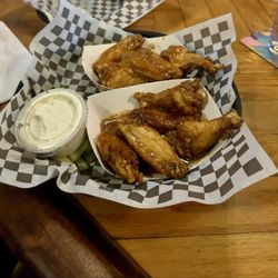 10 Wings