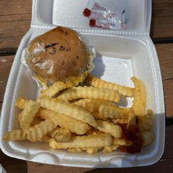 Dave’s Burger Barn - Jalapeño cheese burger combo