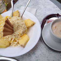 Eiscafe Italia - Ananas Spaghetti