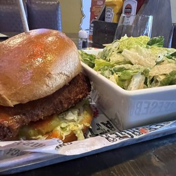 Cold Beers & Cheeseburgers - Nashville Hot Chicken - American Near Me - Scottsdale, Arizona Cold Beers & Cheeseburgers - Nashville Hot Chicken - American Near Me - Scottsdale, Arizona