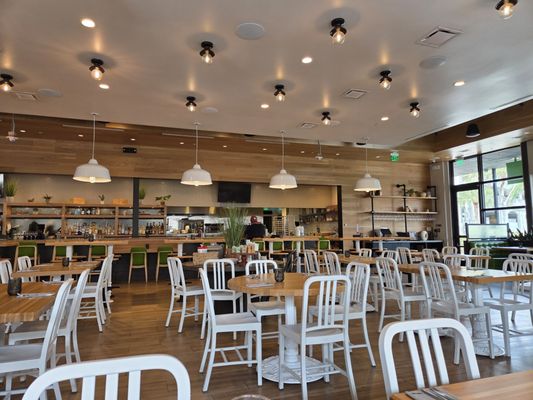 True Food Kitchen by null