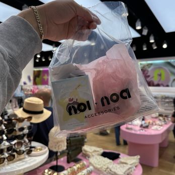 NOI NOA ACCESSORIES - Updated August 2025 - 49 Photos & 13