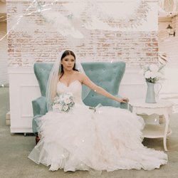Bridal make up