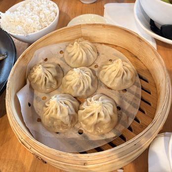 Ugly Dumpling - Edison, NJ - Ugly Dumpling's Signature XLB (5 Pieces) / 五彩招牌小笼包 (5 粒) - Chinese Near Me - Edison, New Jersey Ugly Dumpling - Edison, NJ - Ugly Dumpling's Signature XLB (5 Pieces) / 五彩招牌小笼包 (5 粒) - Chinese Near Me - Edison, New Jersey