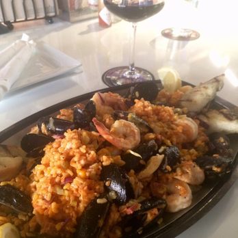 Thunderbird Taproom - Paella for 2- $18  lots of delicious mussels, shrimp, chicken and chorizo - Sports Bars Near Me - El Paso, Texas