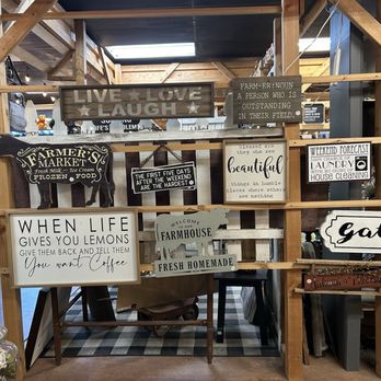 At The Corner Home Decor - Home Decor Near Me - Oakdale, California