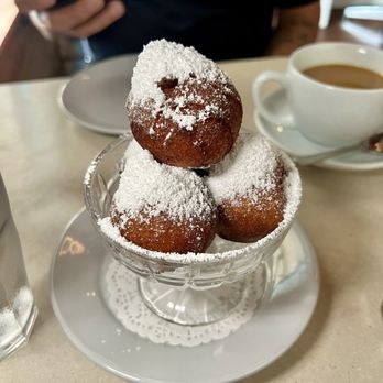 Cullum's Attaboy - 1915 Spudnut Donuts - Breakfast & Brunch Near Me - San Antonio, Texas