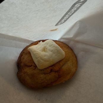 Danzzan - Gochujang Sea Salt Cookie - Cafes Near Me - Rowland Heights, California Danzzan - Gochujang Sea Salt Cookie - Cafes Near Me - Rowland Heights, California