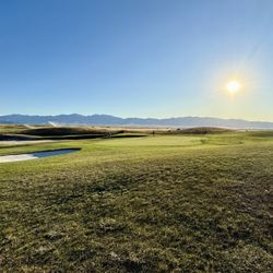 Links At Overlake - Great views