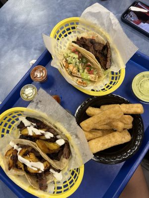 El Rey Taqueria by null