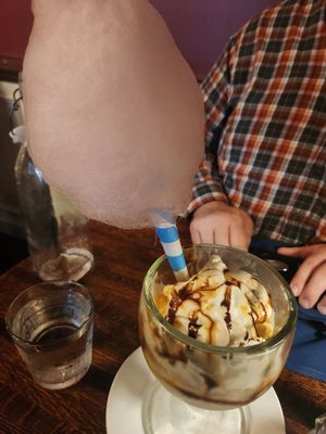 Lola's Farmhouse by null