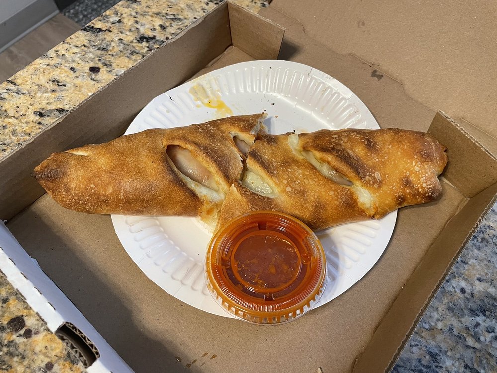 ITALIAN DELIGHT PIZZERIA Updated August 2024 32 Photos & 63 Reviews 4932 Louise Dr