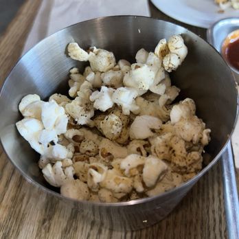 Heads And Tails Barbecue - Beef Tallow Popcorn. Nice flavor! - Barbeque Near Me - Berkeley, California