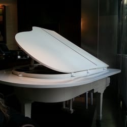 One Canada Square Restaurant and Bar