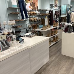 Maurices