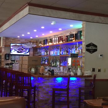 Cuba Lives Restaurant - Salad Near Me - Hialeah, Florida