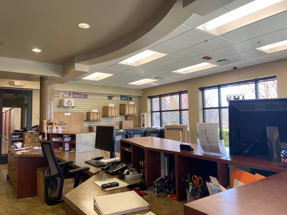 THE STORHOUSE SELF STORAGE BELLEVUE Updated August 2024 11