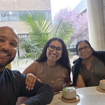 Haute Dulce - Coffee & Tea Near Me - Secaucus, New Jersey