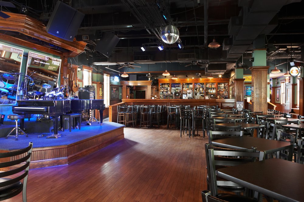 Howl at the Moon San Antonio