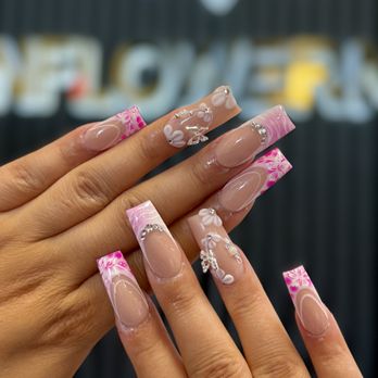 Sunflower Nails - Nail Salons Near Me - Greenville, South Carolina