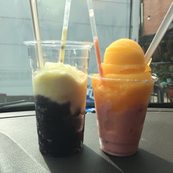 Fairmount Flavors - That's a small on right.... That's "regular" on the left in a large cup.. - Ice Cream & Frozen Yogurt Near Me - Philadelphia, Pennsylvania Fairmount Flavors - That's a small on right.... That's "regular" on the left in a large cup.. - Ice Cream & Frozen Yogurt Near Me - Philadelphia, Pennsylvania