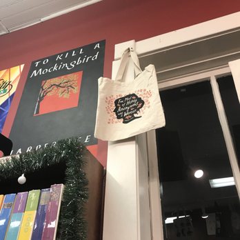 Carmichael's Bookstore - Interior - Bookstores Near Me - Louisville, Kentucky