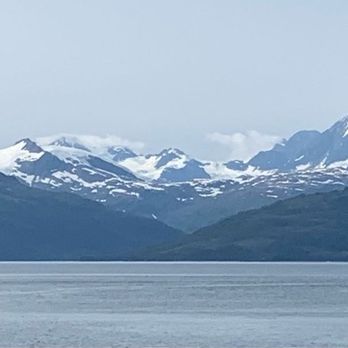 Phillips Cruises & Tours - Beautiful glacier! - Boat Tours Near Me - Whittier, Alaska