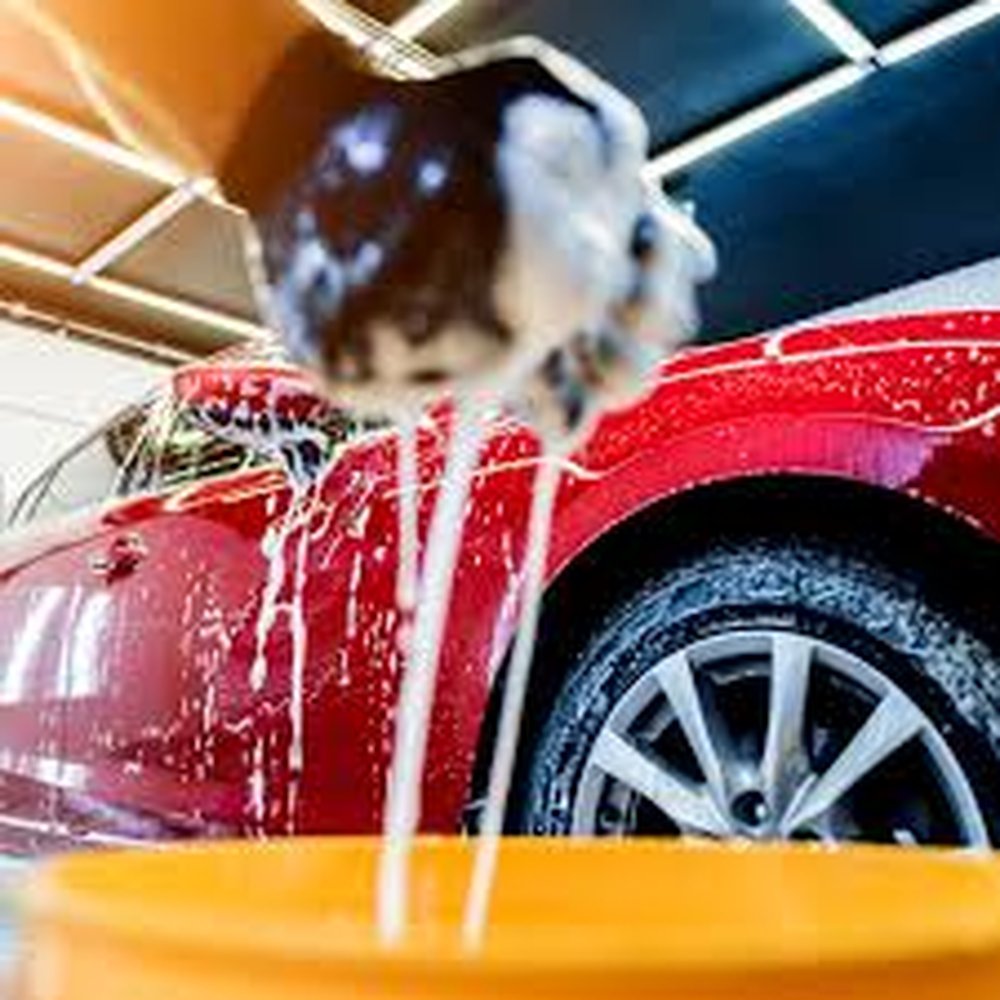 What is a Full Service Car Wash: Ultimate Guide to Spotless Shine