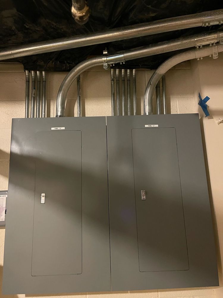 Slide of Zoom Electricians - Anaheim
