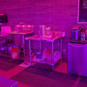 Rootwater Kava Bar - Work area to make kava - Dive Bars Near Me - Oakland, California