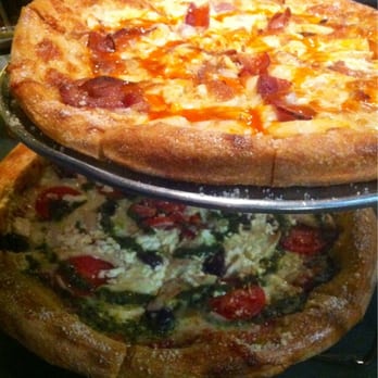 Mellow Mushroom Brandon - Buffalo chicken pizza and the Kosmic Karma - Pizza Near Me - Brandon, Florida