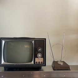 Marguerite boutique et provisions - Random vintage TVs and electronics are sprinkled throughout the shop - love it