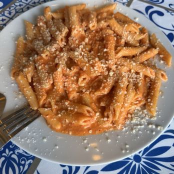 Amalfi Italian Specialties - penne vodka - Italian Near Me - Lyndhurst, New Jersey