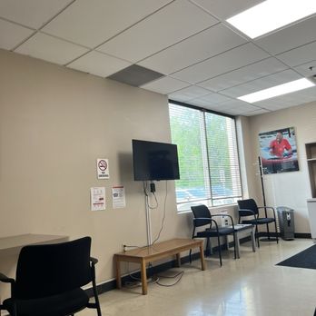 Safelite - Waiting room - Auto Glass Services Near Me - Minneapolis, Minnesota Safelite - Waiting room - Auto Glass Services Near Me - Minneapolis, Minnesota