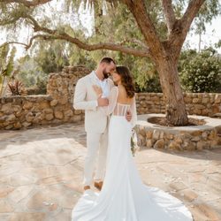 H Kles Bridal Couture - Dress
