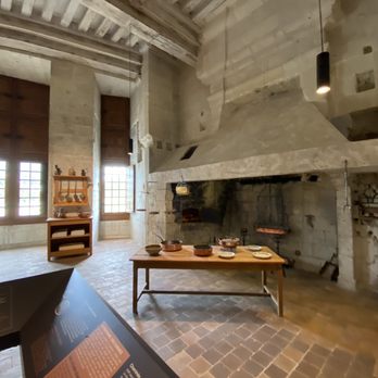 Château de Chambord - Kitchen - Landmarks & Historical Buildings Near Me