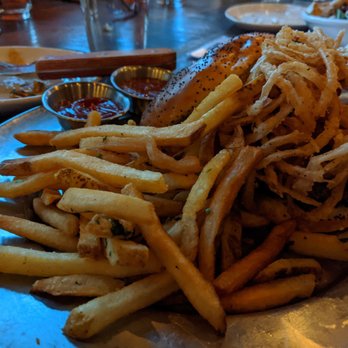 Eureka! - Cowboy burger - American Near Me - Cupertino, California