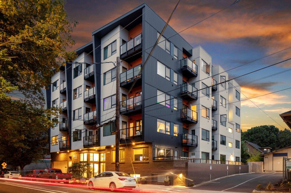 BRIO FLATS Updated September 2024 18 Photos 2405 North Vancouver Ave, Portland, Oregon