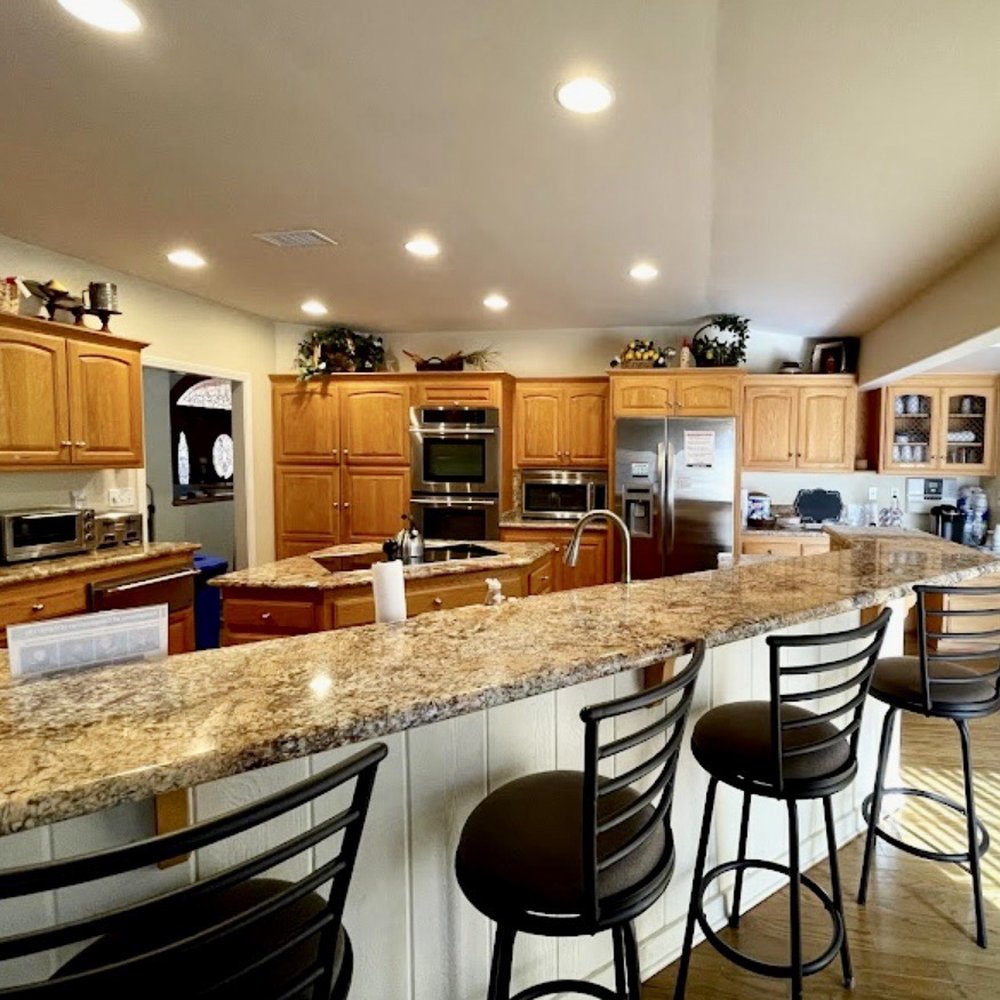 Jacob's House - Kitchen/dining area, with designated cabinets and refrigerator shelves for each family. - Community Service/Non-Profit Near Me - Temecula, California