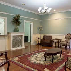 Emergency Dental Care USA - Comfortable Waiting Room